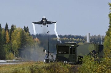 La proposta dell'F-18 di Marin svanisce, mentre emerge una nuova tattica finlandese della NATO