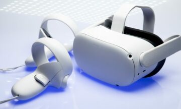 Meta giảm giá 'Tai nghe Quest VR' để thu hút khách hàng