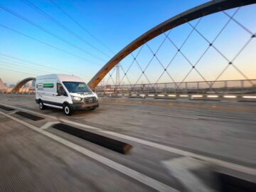 Penske-klant Wesco International bestuurt elektrische Ford E-Transit-vrachtwagens
