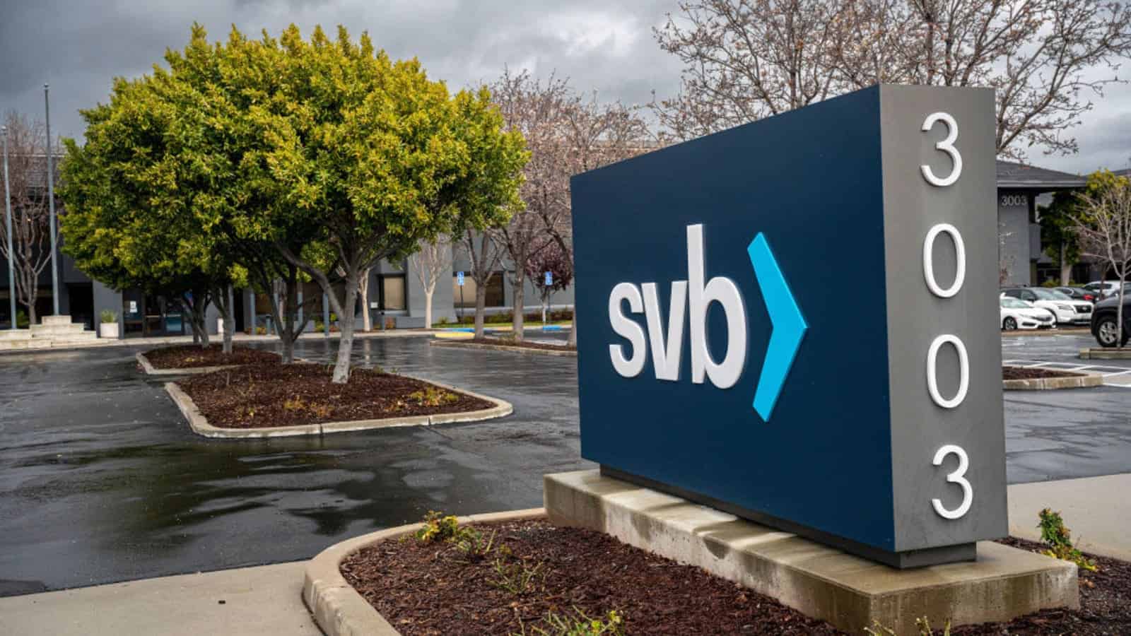 Silicon Valley Bank Has a New Owner: Will Resume Work Today