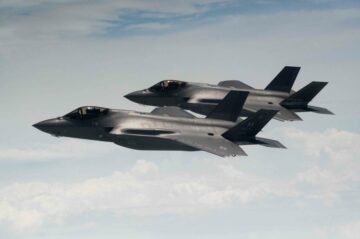 Sydkorea godkender køb for flere milliarder dollar af flere F-35'er, SM-6 missil