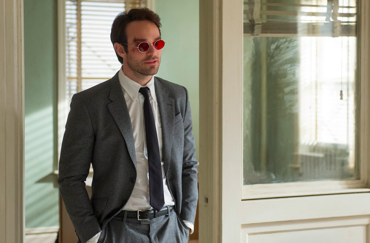 Daredevil'in ikinci sezonunda Matt Murdock rolünde Charlie Cox