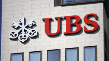 UBS överväger att förvärva Credit Suisse, begär statlig backstop i affär
