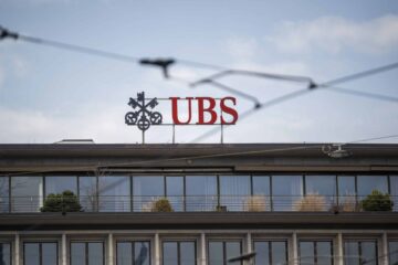 UBS Erases Losses as Investors Weigh Credit Suisse Deal Impact