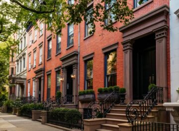 Hva er eiendomsmeglerkommisjonssatsen i New York?