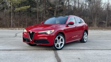 Alfa Romeo Stelvio SUV skal lede italienernes EV-lading i 2026