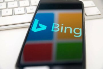 تحشد Google المزيد من الذكاء الاصطناعي في البحث مثل Apple ، و Samsung تتنفس حول Bing