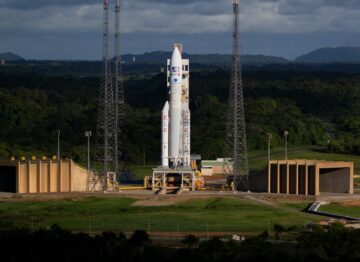 Загроза блискавки затримує запуск першої в Європі місії на Юпітер