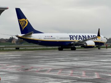 Ryanair to cancel 220 flights over the 1st May bank holiday due to French ATC strike