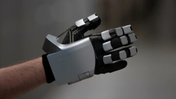 SenseGlove strânge 3.25 milioane EUR în runda de finanțare din seria A pentru a promova mănușile haptice VR
