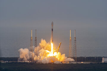 SpaceX запускає другу пару супутників O3b mPower
