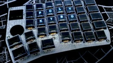 This modder is making the coolest keyboard ever by putting little OLED screens in the keycaps