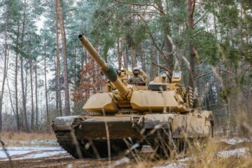 Yhdysvallat aloittaa ukrainalaisten joukkojen kouluttamisen Abrams-panssarivaunuissa muutaman viikon sisällä