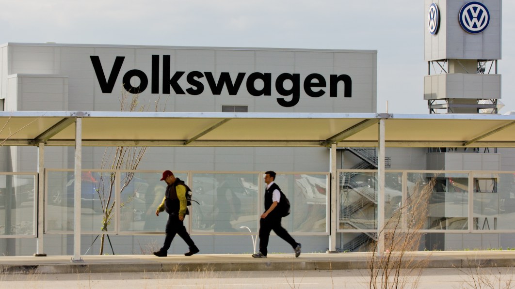 VW چاہتا ہے کہ EU کے اخراج کے معیار کو 2026 تک موخر کیا جائے۔