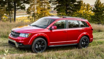 Zombie Minivan Alert: Dodge solgte en ny campingvogn, 8 reiser i første kvartal 1