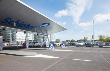 Amsterdam Schiphol enters into an agreement with EasyPark Group and offers 100% contactless parking in P1 short-term