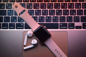 Apple corectează defectul Bluetooth în AirPods, Beats