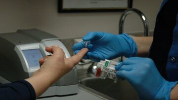 Biomerica napoveduje validacijo IBS testa za uporabo s krvjo iz prsta