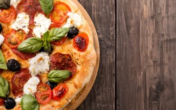 Délicieux délices : Explorer le menu de Pizza Hut pour les gourmands - GroupRaise
