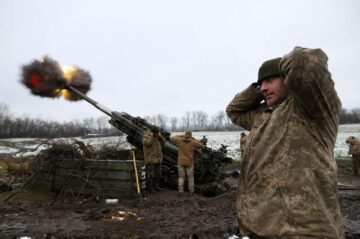 AB, Ukrayna için silah fabrikalarını yenilemek için 1 milyar doların üzerinde taahhütte bulundu