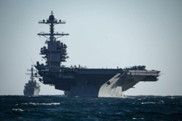 رئیس نیروهای ناوگان می خواهد نیروی دریایی کوچکتر را کشنده تر کند