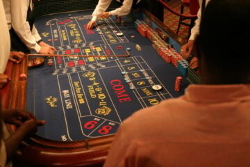 225,000명의 라스베가스 도박꾼이 크랩스에서 XNUMX달러를 획득했습니다.
