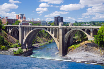 De cascadas a parques: 11 hermosos lugares en Spokane