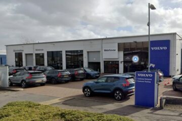 Akuisisi lookers meningkatkan jejak dealer Volvo