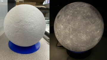 Moon Phase Lamp Uses Rotating Shade