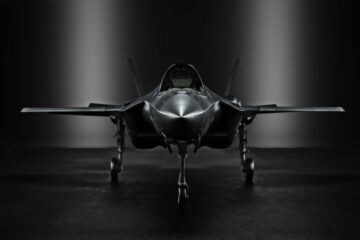 次世代航空優勢 (NGAD) : 海軍が新型戦闘機の初公開を公開 - Aerospace Manufacturing