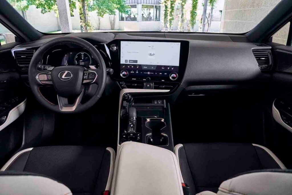 REL interior Lexus NX 2023h 350