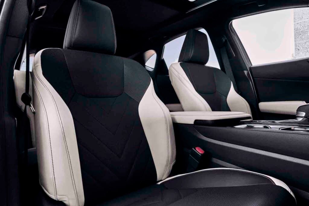 2023 Lexus NX 350h front seats REL