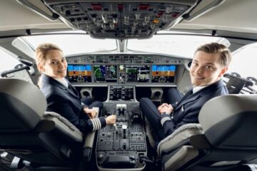 airBaltic תארח יום פתוח של טייס בהלסינקי