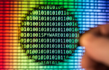 Ciberataques 'Emboscada de Asilo' misturam assaltos financeiros e espionagem cibernética