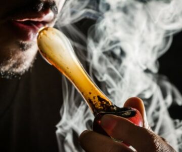 Heve CBD-røykeopplevelsen - En omfattende guide til vedlikehold av CBD-rør