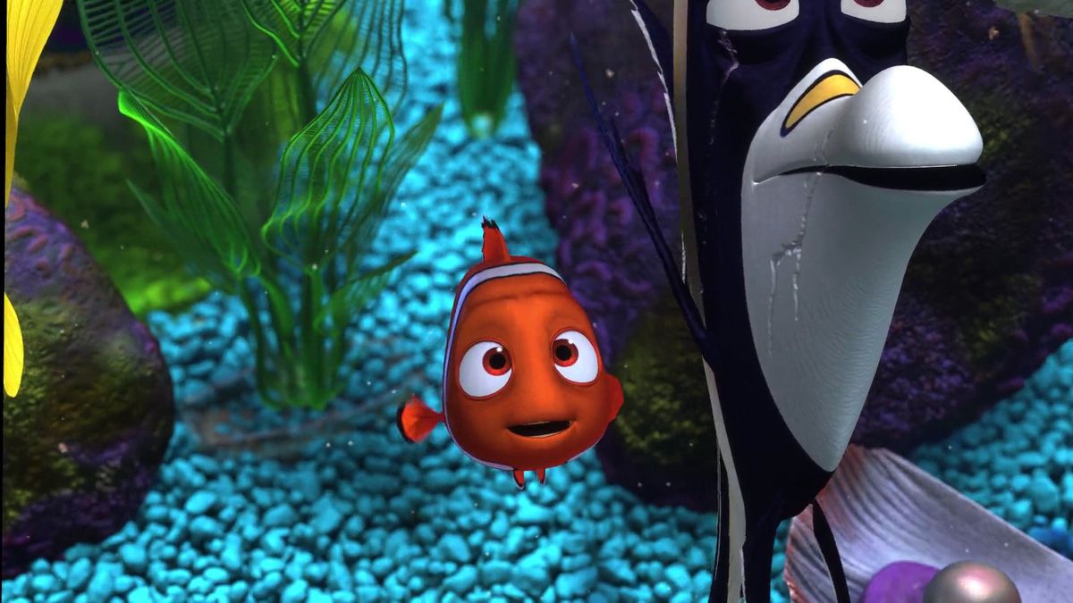риба-клоун Немо в акваріумі поруч із Гіллом