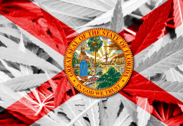 Floridan korkein oikeus punnitsee aikuisten kannabiksen käytön
