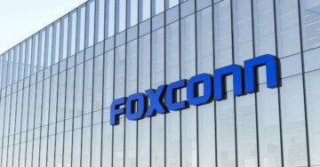 Η Foxconn προβλέπει τριψήφια αύξηση στις πωλήσεις διακομιστή AI