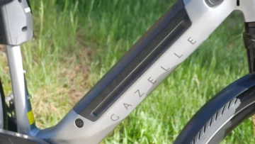 Gazelle Ultimate C380+ E-Bike Review: Voor die tijden waarin auto's verschrikkelijk zijn - Autoblog