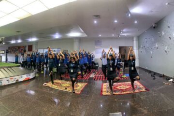 IndiGo feiert den Internationalen Yoga-Tag 2023 mit achtsamen Yoga-Sitzungen