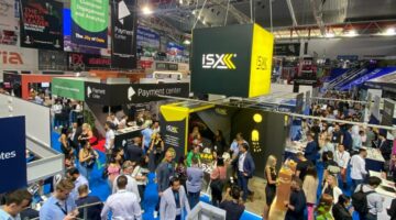 ISX مالیاتی پوسٹس 2022 میں 'خراب ہوتی مارکیٹ' کے باوجود ٹھوس منافع اور آمدنی
