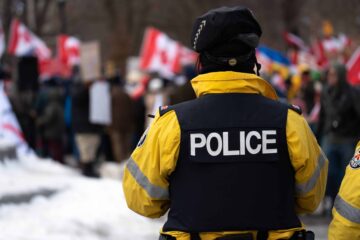 Kanada'da Yasallaştırma, Gençler ve Polisler Arasında Daha Az Olayla Sonuçlanıyor