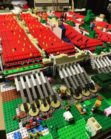 لیگو مائن کرافٹ شفل: اسٹیپ سیکوینسر اور کی بورڈ Legos کے ساتھ بنایا گیا #MusicMonday