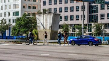 Pedestrian deaths in 2022 rose to level not seen since 1981 - Autoblog