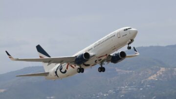 Rex flette i suoi muscoli 737 con i nuovi voli Hobart