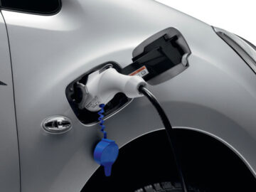 Stellantis lansira podjetje za polnjenje električnih vozil Free2Move Charge