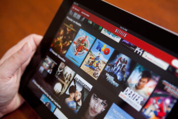 Streamers se po prepovedi deljenja gesel odrečejo Netflixu za temni splet