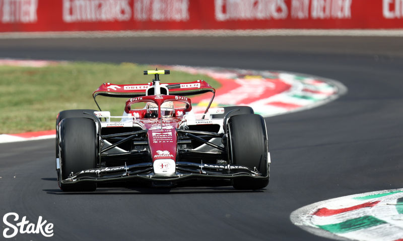 Nhóm Alfa Romeo F1 hợp tác với cổ phần