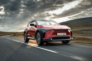 Toyota présente l'avenir de sa gamme de véhicules électriques avec une technologie de batterie de 900 milles