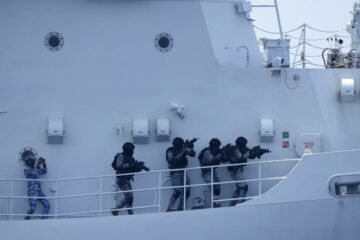 Az amerikai, japán, fülöp-szigeteki parti őrhajók gyakorlatokat tartanak